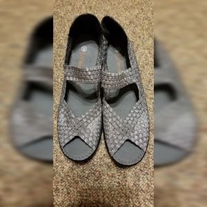 Bernie Mev sz 39 wedges